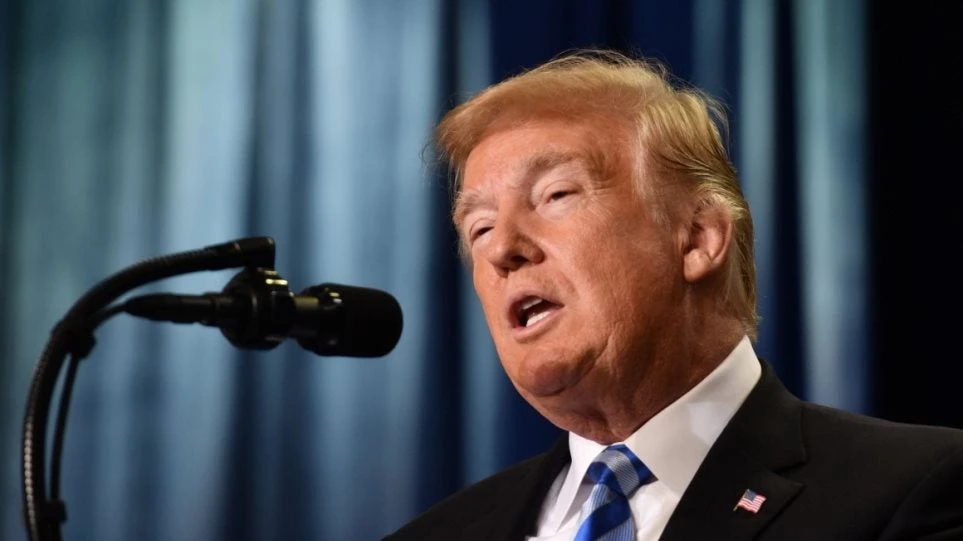 Τραμπ για το μακελειό στο Πίτσμπουργκ: Φρικτό αυτό που συμβαίνει με το μίσος στη χώρα μας